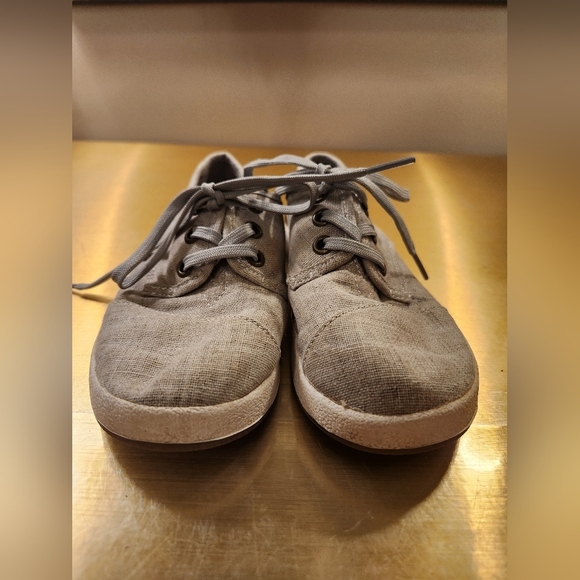 Kids Toms Shoes Size Y13 - Picture 2 of 9